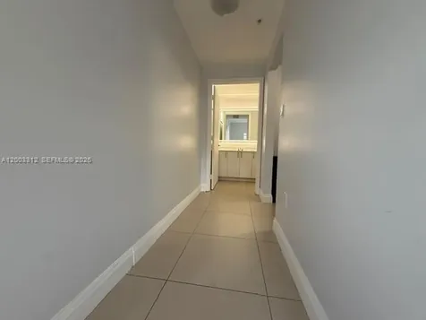 185 SE 14th Terrace Miami FL 33131