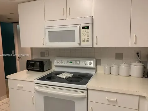 3300 NE 191st Street Aventura FL 33180