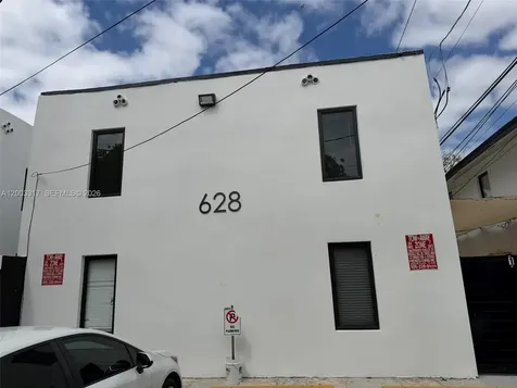 628 SW 21st Avenue Miami FL 33135