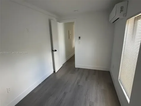 628 SW 21st Avenue Miami FL 33135