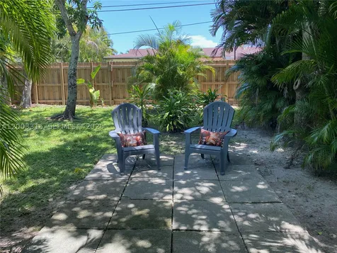 9840 SW 165th Terrace Miami FL 33157