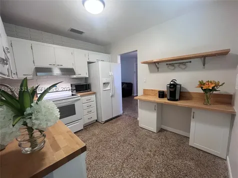9840 SW 165th Terrace Miami FL 33157