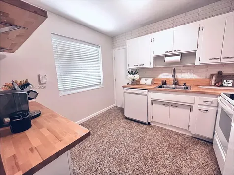 9840 SW 165th Terrace Miami FL 33157