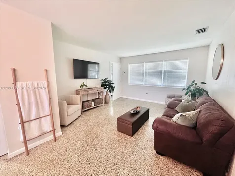 9840 SW 165th Terrace Miami FL 33157