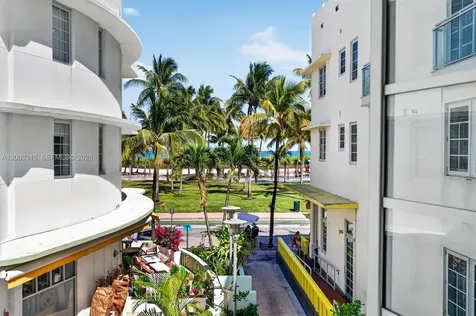 1250 Ocean Drive Miami Beach FL 33139