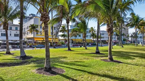 1250 Ocean Drive Miami Beach FL 33139