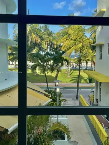 1250 Ocean Drive Miami Beach FL 33139