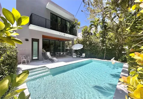 2955 Shipping Avenue Miami FL 33133