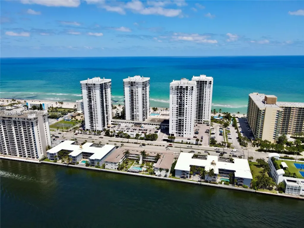 2201 S Ocean Drive Hollywood FL 33019
