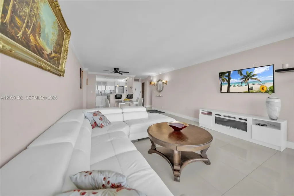 2201 S Ocean Drive Hollywood FL 33019
