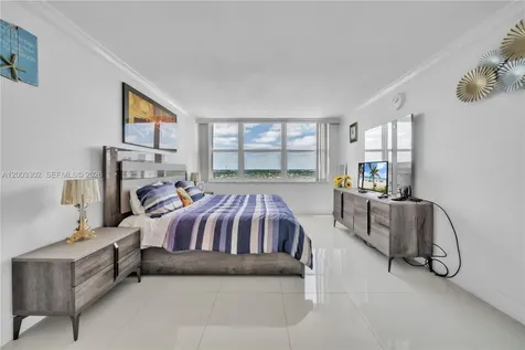 2201 S Ocean Drive Hollywood FL 33019