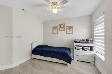 31 E Bentwater Circle Boynton Beach FL 33426