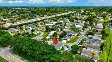 31 E Bentwater Circle Boynton Beach FL 33426