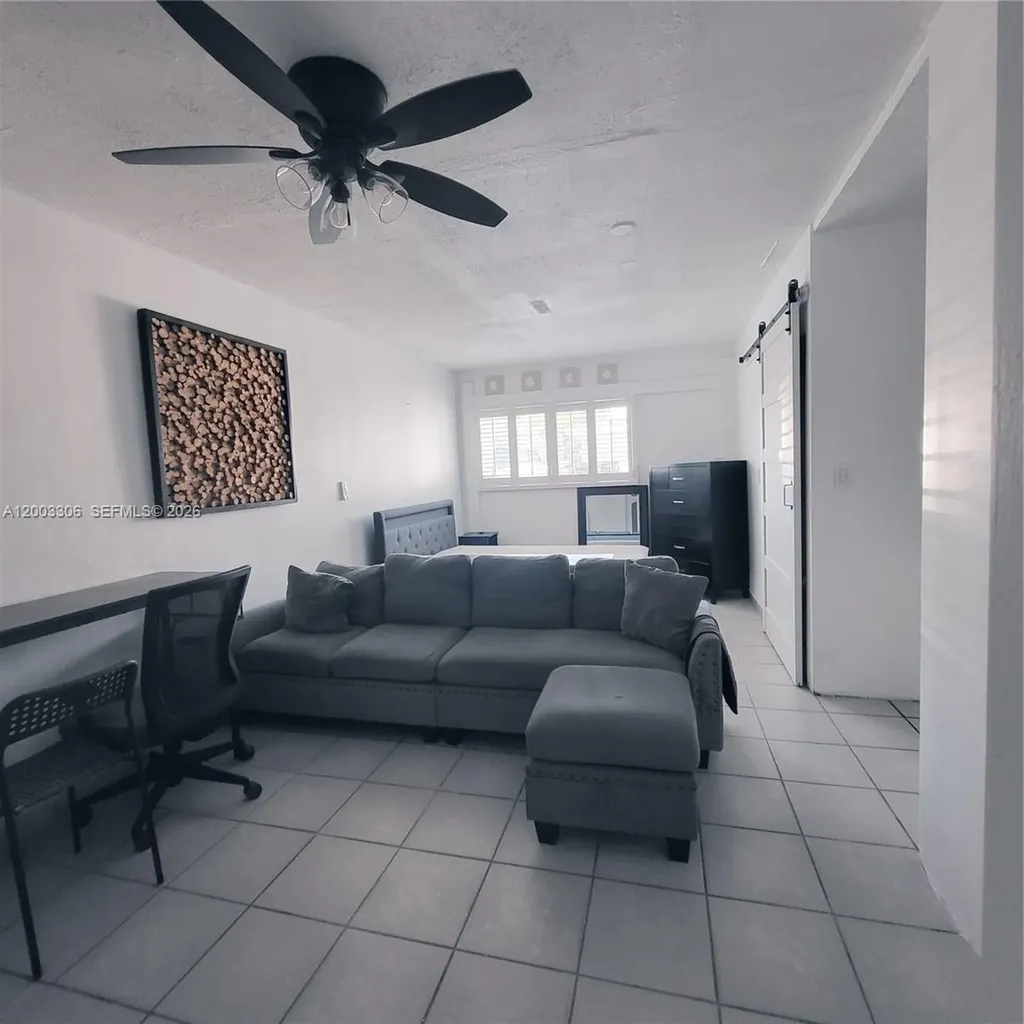 3405 W Lake Place Miramar FL 33023