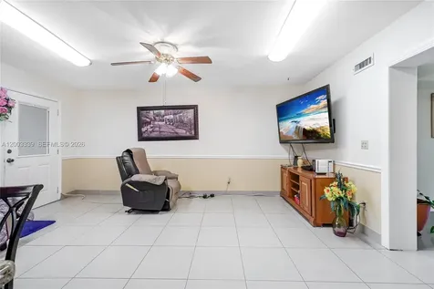 175 E 45th Street Hialeah FL 33013