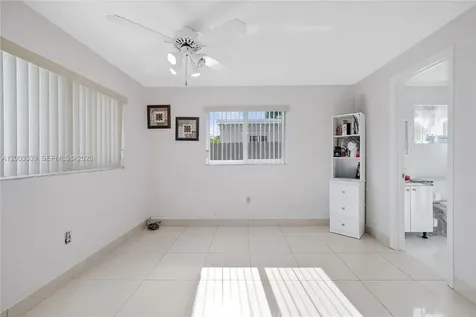 175 E 45th Street Hialeah FL 33013