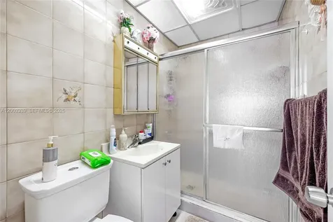 175 E 45th Street Hialeah FL 33013