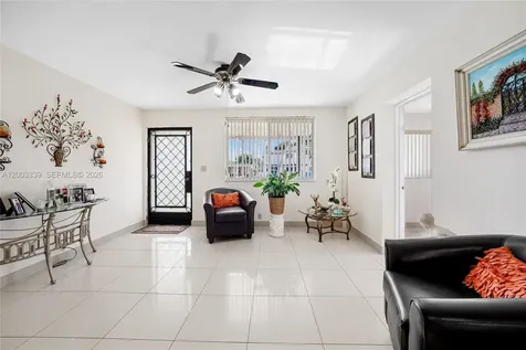 175 E 45th Street Hialeah FL 33013