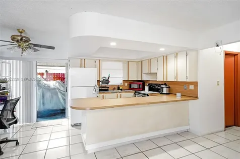 175 E 45th Street Hialeah FL 33013