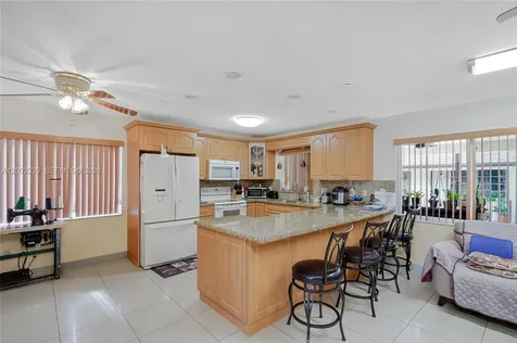 175 E 45th Street Hialeah FL 33013