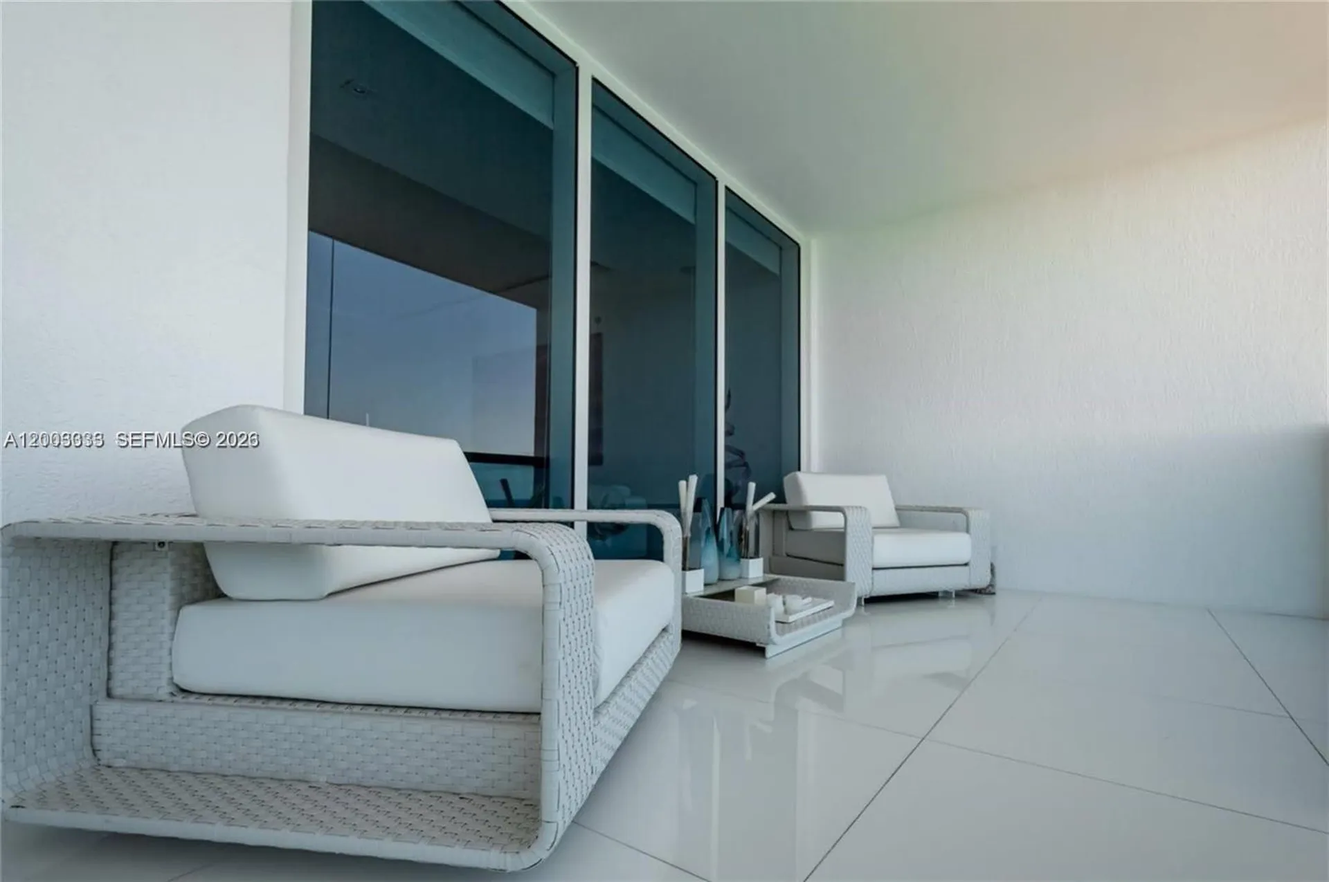 2711 S Ocean Drive Hollywood FL 33019