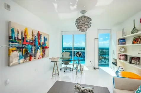 2711 S Ocean Drive Hollywood FL 33019