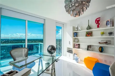 2711 S Ocean Drive Hollywood FL 33019