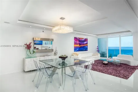 2711 S Ocean Drive Hollywood FL 33019
