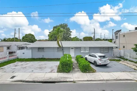 2650 W 8th Avenue Hialeah FL 33010