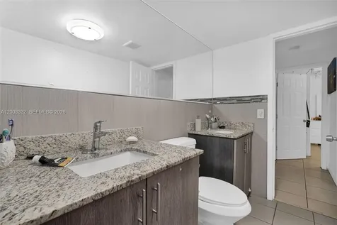 2650 W 8th Avenue Hialeah FL 33010