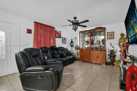 2650 W 8th Avenue Hialeah FL 33010