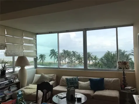 5055 Collins Avenue Miami Beach FL 33140