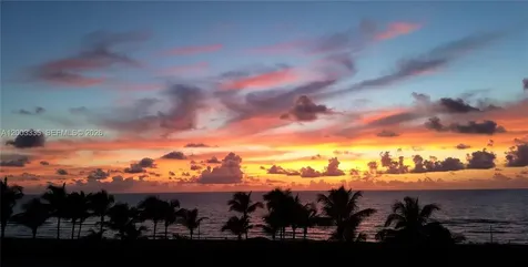 5055 Collins Avenue Miami Beach FL 33140