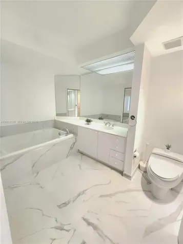 20185 E Country Club Drive Aventura FL 33180