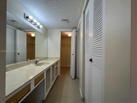 9833 Westview Drive Coral Springs FL 33076