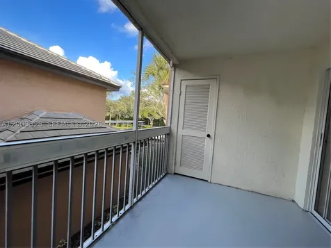 9833 Westview Drive Coral Springs FL 33076