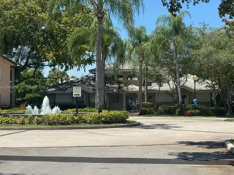9833 Westview Drive Coral Springs FL 33076