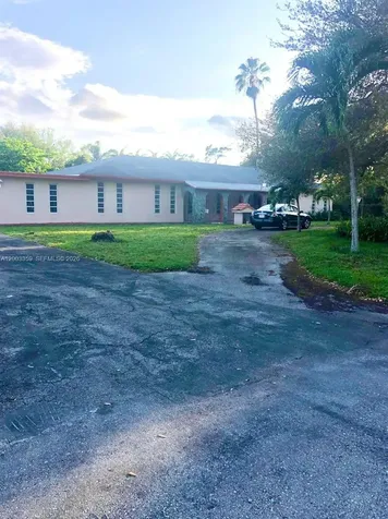 4900 SW 36th Court Pembroke Park FL 33023