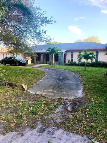 4900 SW 36th Court Pembroke Park FL 33023