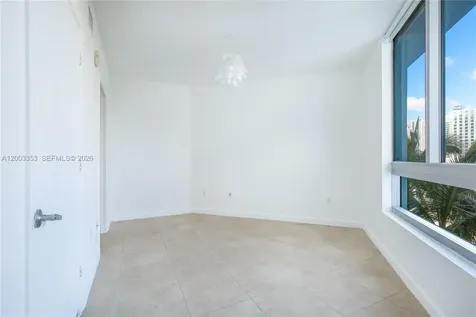 350 S Miami Avenue Miami FL 33130