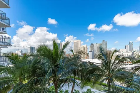 350 S Miami Avenue Miami FL 33130