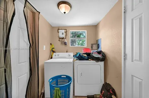 10601 SW 172nd Street Miami FL 33157