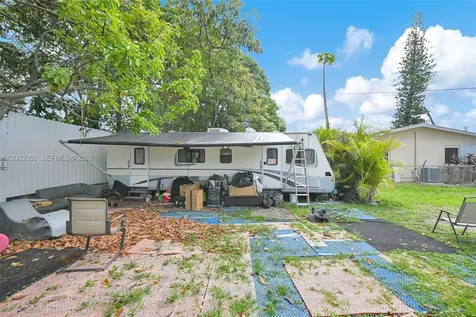 10601 SW 172nd Street Miami FL 33157