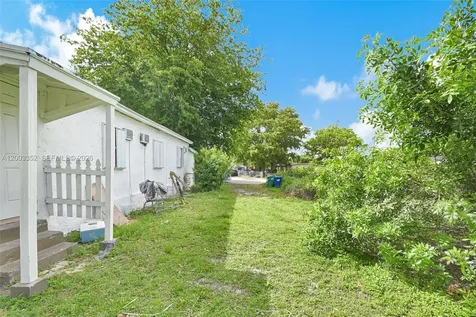 10601 SW 172nd Street Miami FL 33157