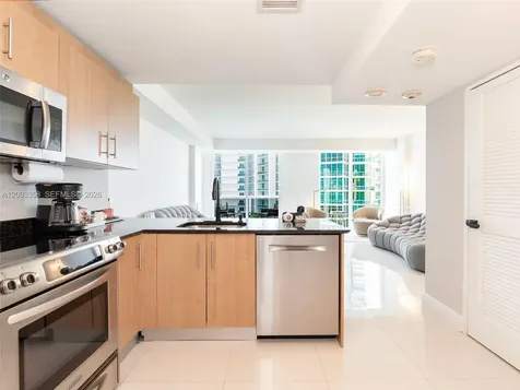 10275 Collins Avenue Bal Harbour FL 33154