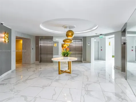 10275 Collins Avenue Bal Harbour FL 33154