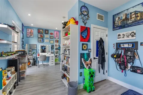 12880 SW 134th Terrace Miami FL 33186