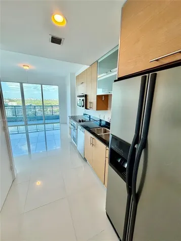 60 SW 13th Street Miami FL 33130