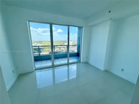 60 SW 13th Street Miami FL 33130