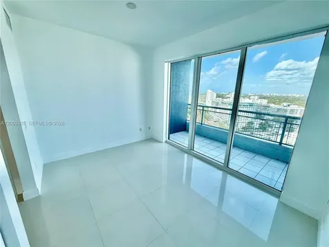 60 SW 13th Street Miami FL 33130